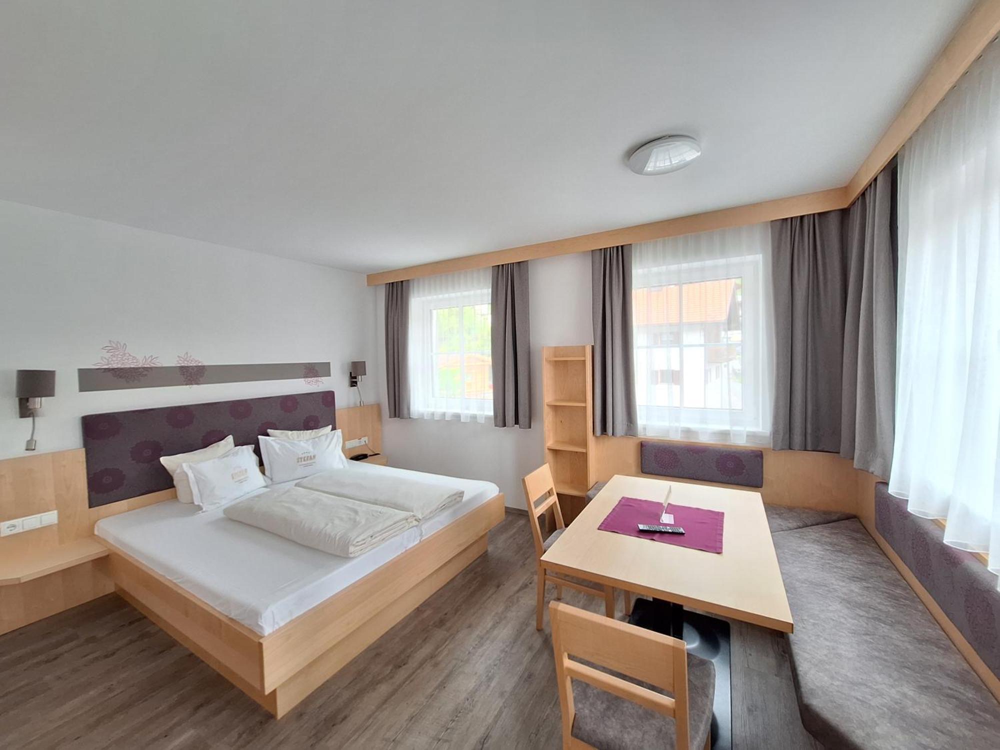 Kinderhotel Stefan Венс Екстериор снимка