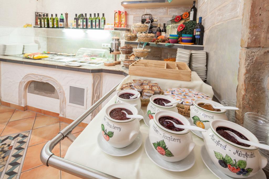 Kinderhotel Stefan Венс Екстериор снимка