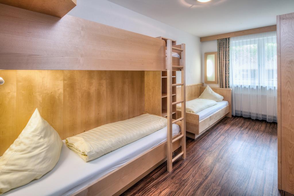 Kinderhotel Stefan Венс Екстериор снимка