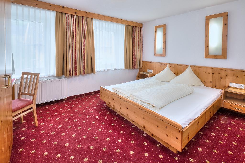 Kinderhotel Stefan Венс Екстериор снимка